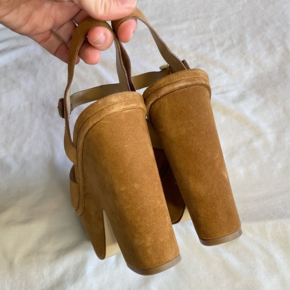 Divia Suede Platform Sandal - Picture 6 of 12